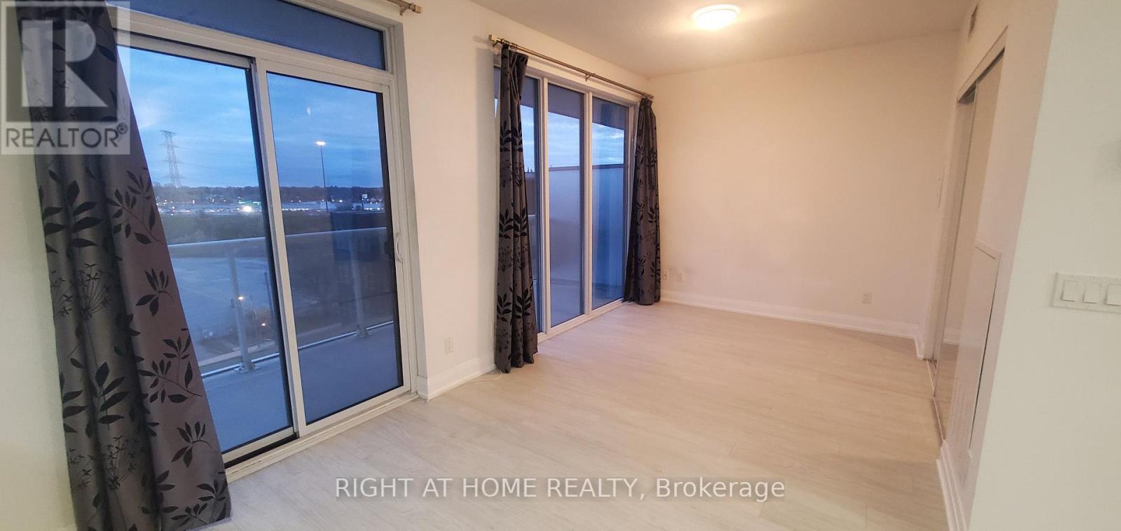 809 - 56 Annie Craig Drive, Toronto, Ontario  M8V 0C8 - Photo 3 - W12570704