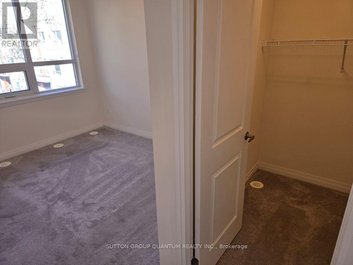 92 - 650 Atwater Avenue, Mississauga, Ontario  L5E 3K2 - Photo 13 - W12570706