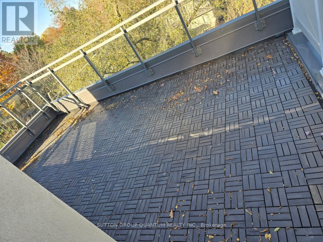 92 - 650 Atwater Avenue, Mississauga, Ontario  L5E 3K2 - Photo 21 - W12570706