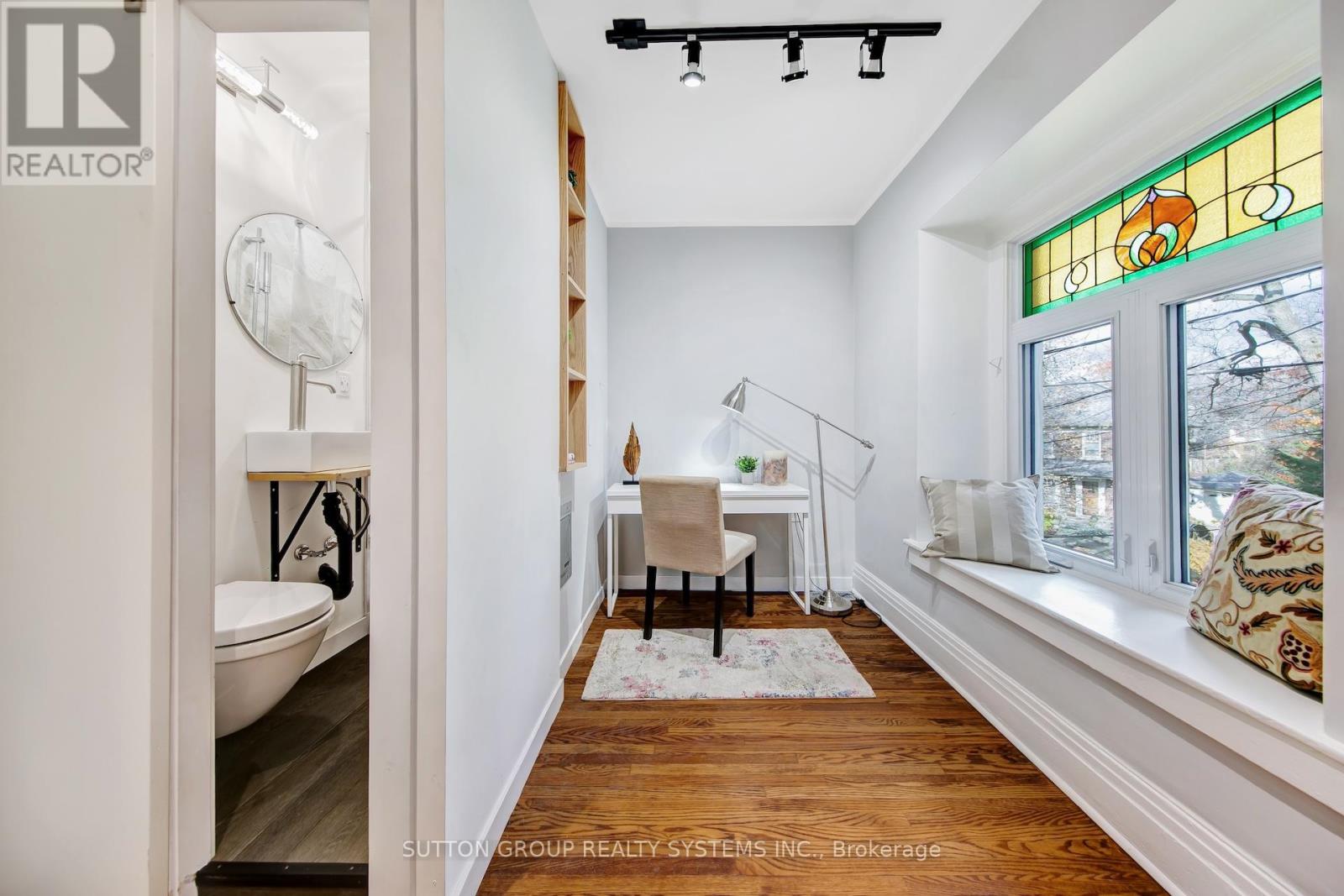 13 Evelyn Crescent, Toronto, Ontario  M6P 3C8 - Photo 25 - W12570716