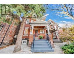 13 EVELYN CRESCENT, Toronto, Ontario