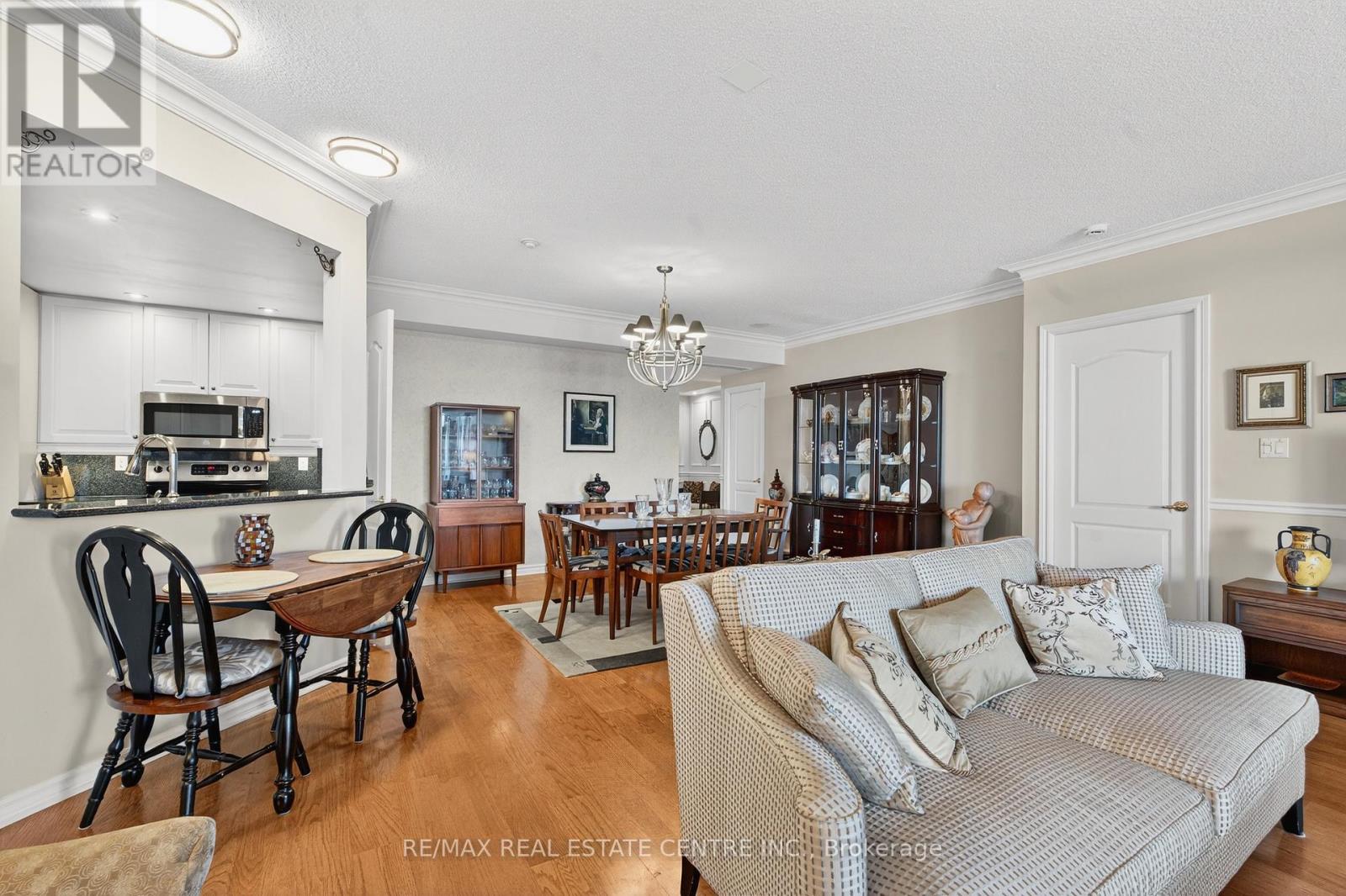 2207 - 1900 The Collegeway, Mississauga, Ontario  L5L 5Y8 - Photo 12 - W12570738