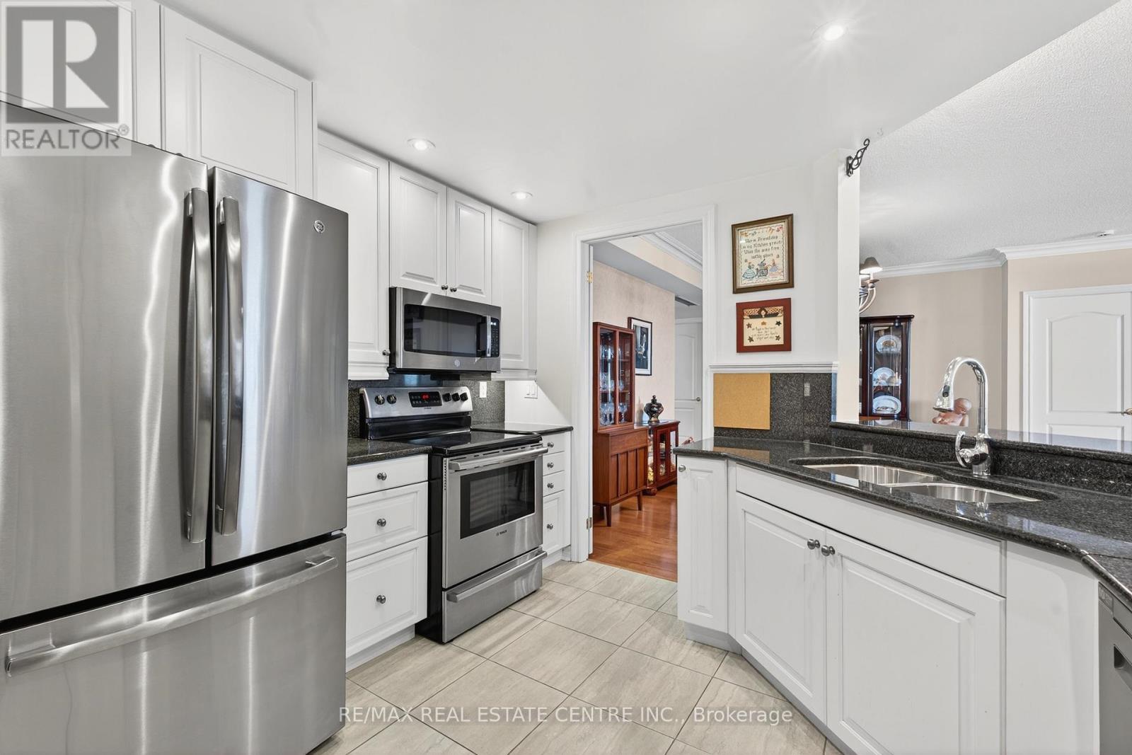 2207 - 1900 The Collegeway, Mississauga, Ontario  L5L 5Y8 - Photo 21 - W12570738