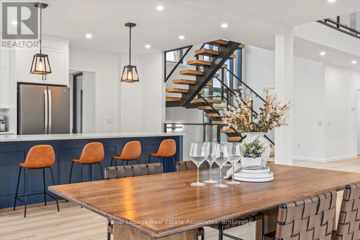 174265 Mulock Road, West Grey, Ontario  N4N 3B9 - Photo 11 - X12570732