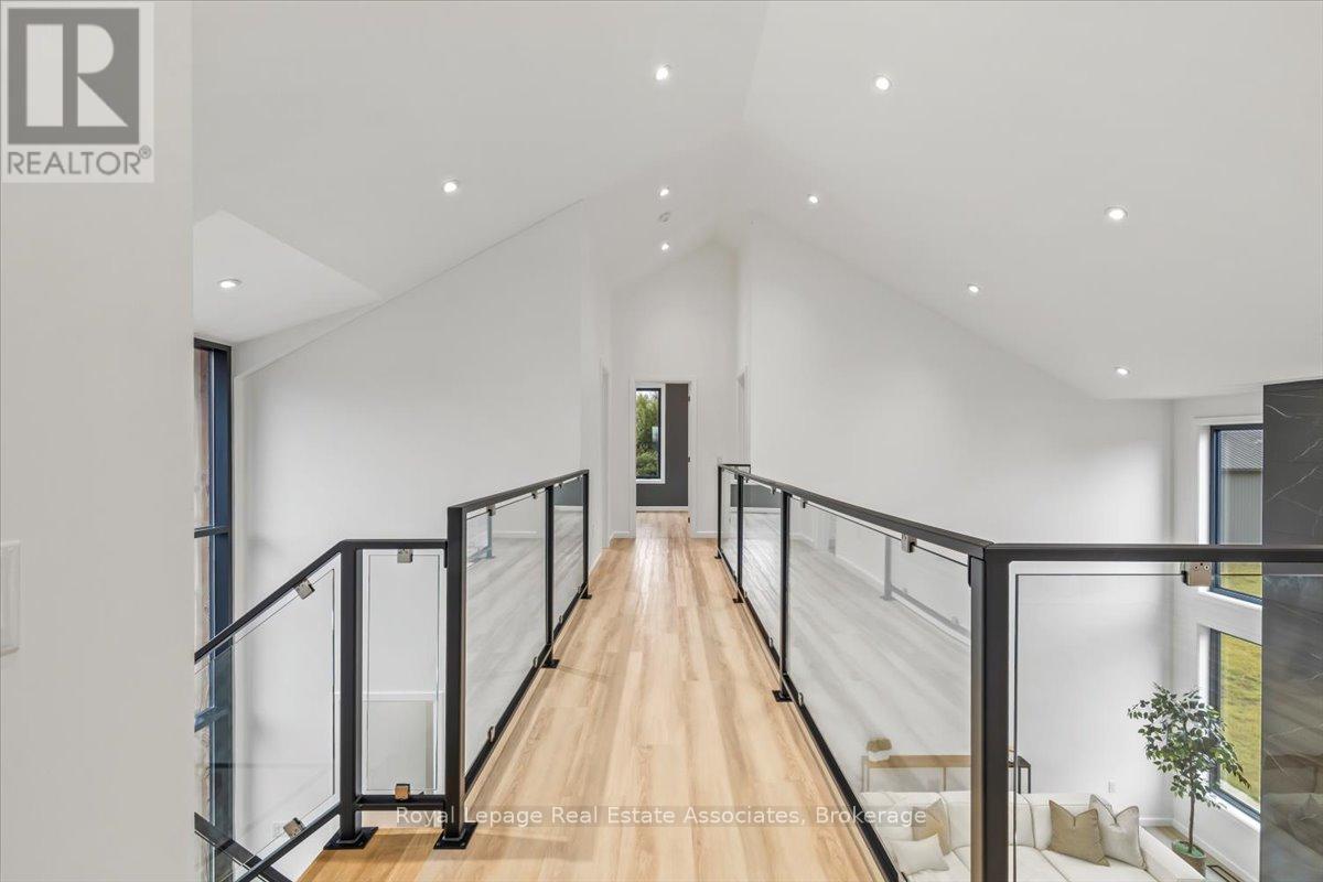 174265 Mulock Road, West Grey, Ontario  N4N 3B9 - Photo 25 - X12570732