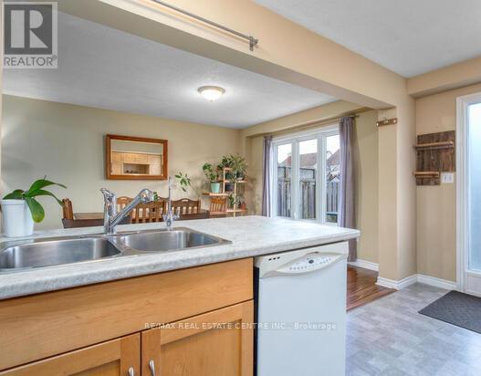 549 Victoria Road N, Guelph, Ontario  N1E 7M3 - Photo 17 - X12570740