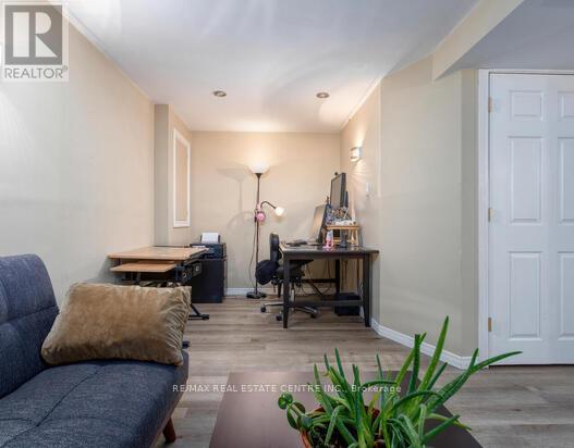 549 Victoria Road N, Guelph, Ontario  N1E 7M3 - Photo 37 - X12570740