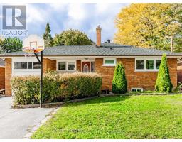 16 Shaunavon Heights Crescent, Toronto (Parkwoods-Donalda), Ca