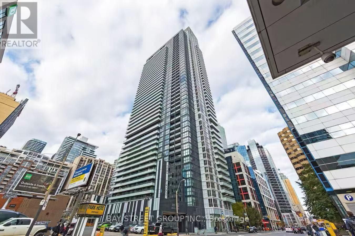 2803 - 300 FRONT STREET, Toronto, Ontario