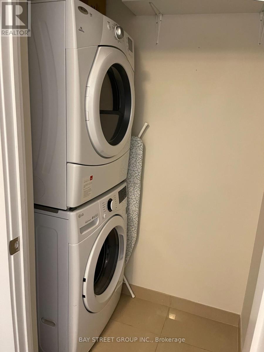 2803 - 300 Front Street, Toronto, Ontario  M5V 0E9 - Photo 11 - C12570782