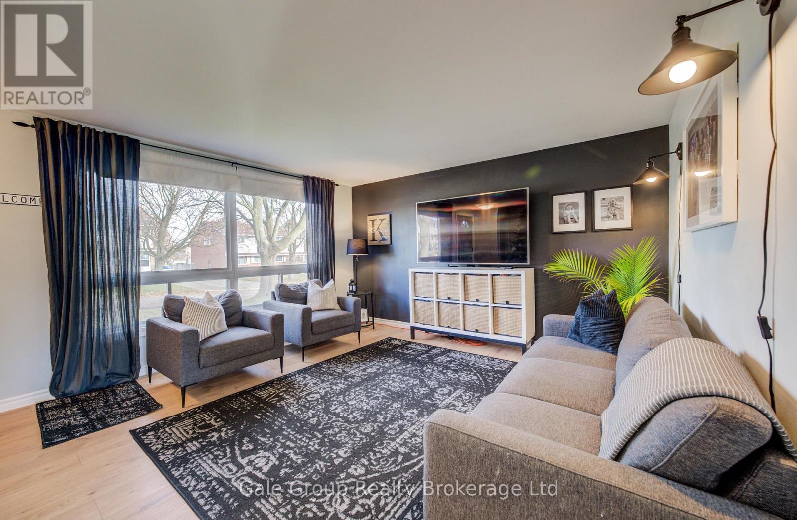 1012a Vanier Avenue, Woodstock, Ontario  N4S 4K4 - Photo 14 - X12570802