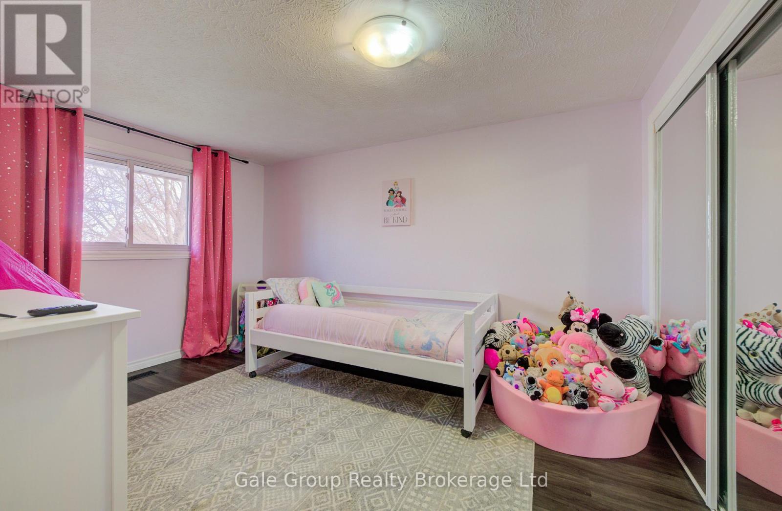 1012a Vanier Avenue, Woodstock, Ontario  N4S 4K4 - Photo 24 - X12570802