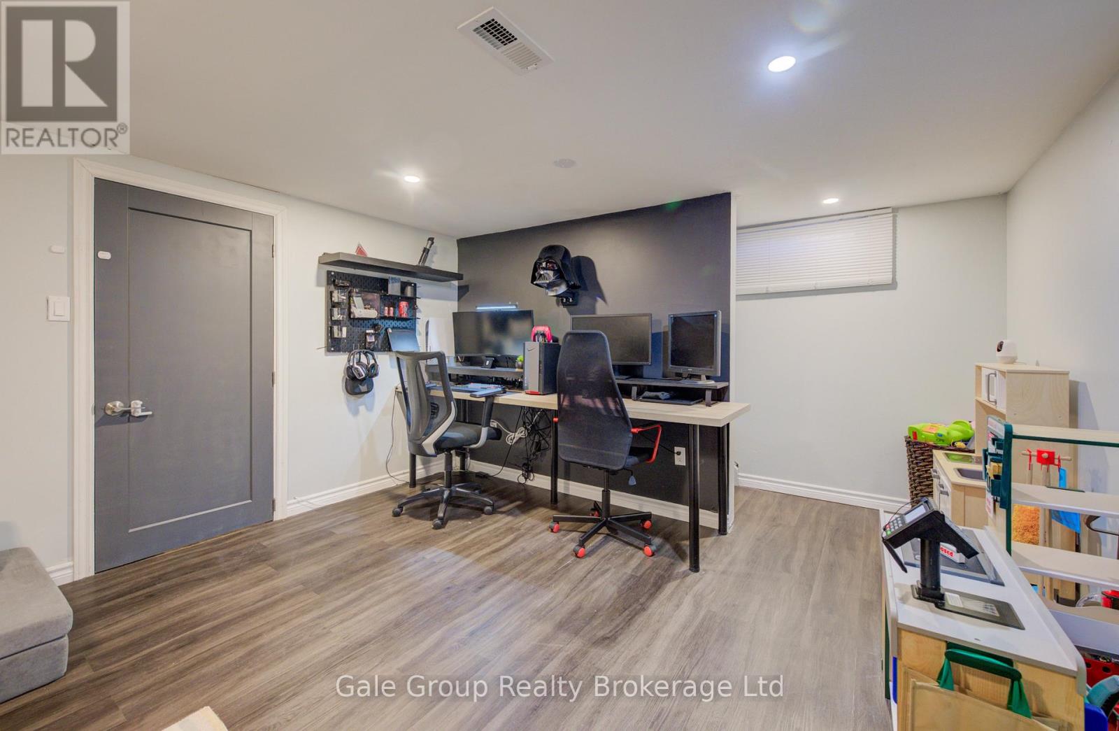 1012a Vanier Avenue, Woodstock, Ontario  N4S 4K4 - Photo 30 - X12570802