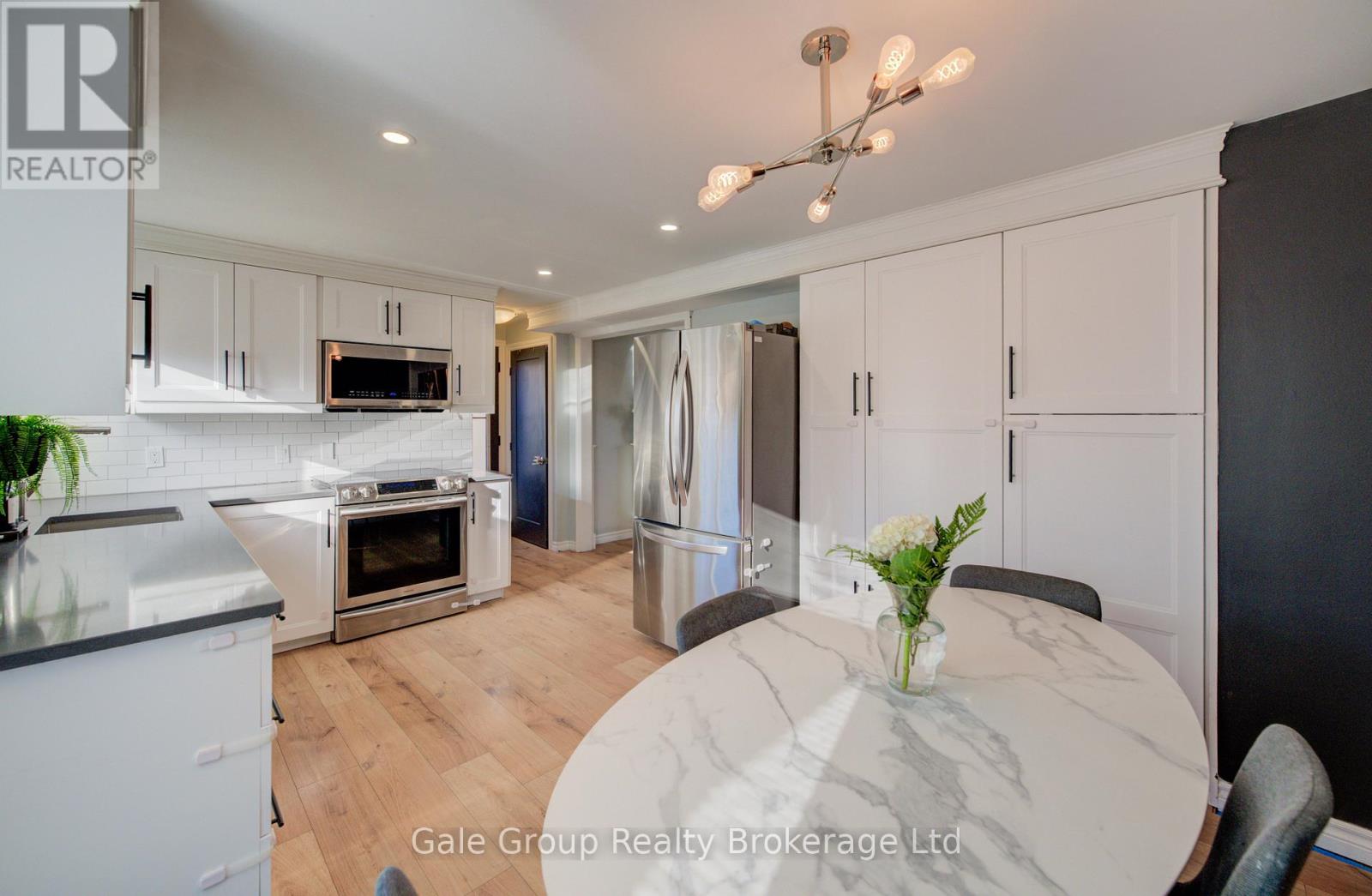 1012a Vanier Avenue, Woodstock, Ontario  N4S 4K4 - Photo 8 - X12570802