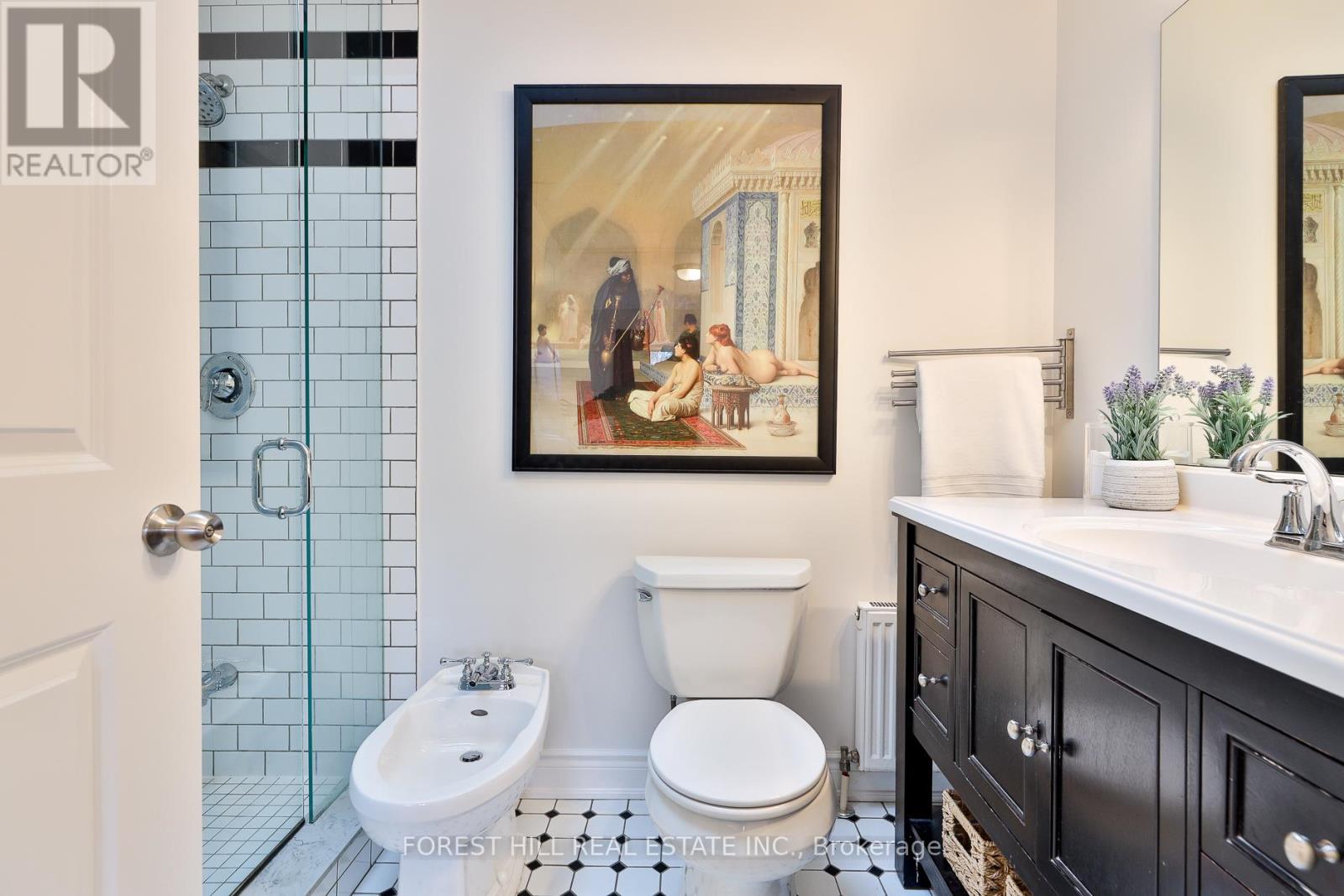 912 Briar Hill Avenue, Toronto, Ontario  M6B 1M2 - Photo 13 - W12570752