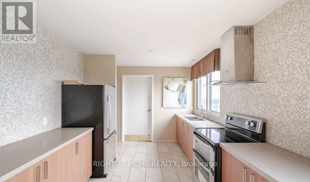 317 - 61 Markbrook Lane, Toronto, Ontario  M9V 5E7 - Photo 22 - W12570760