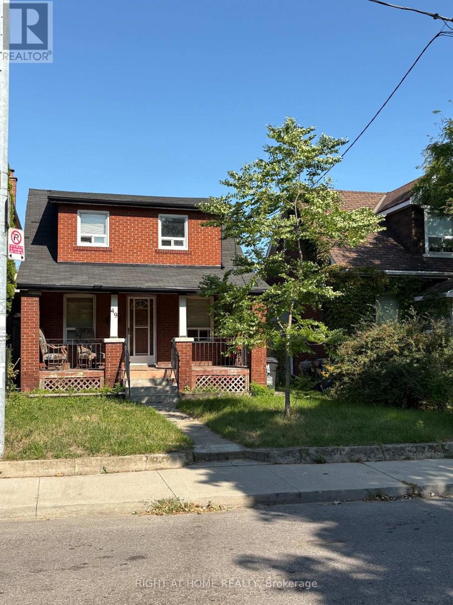 49 Batavia Avenue, Toronto, Ontario  M6N 4A1 - Photo 2 - W12570762