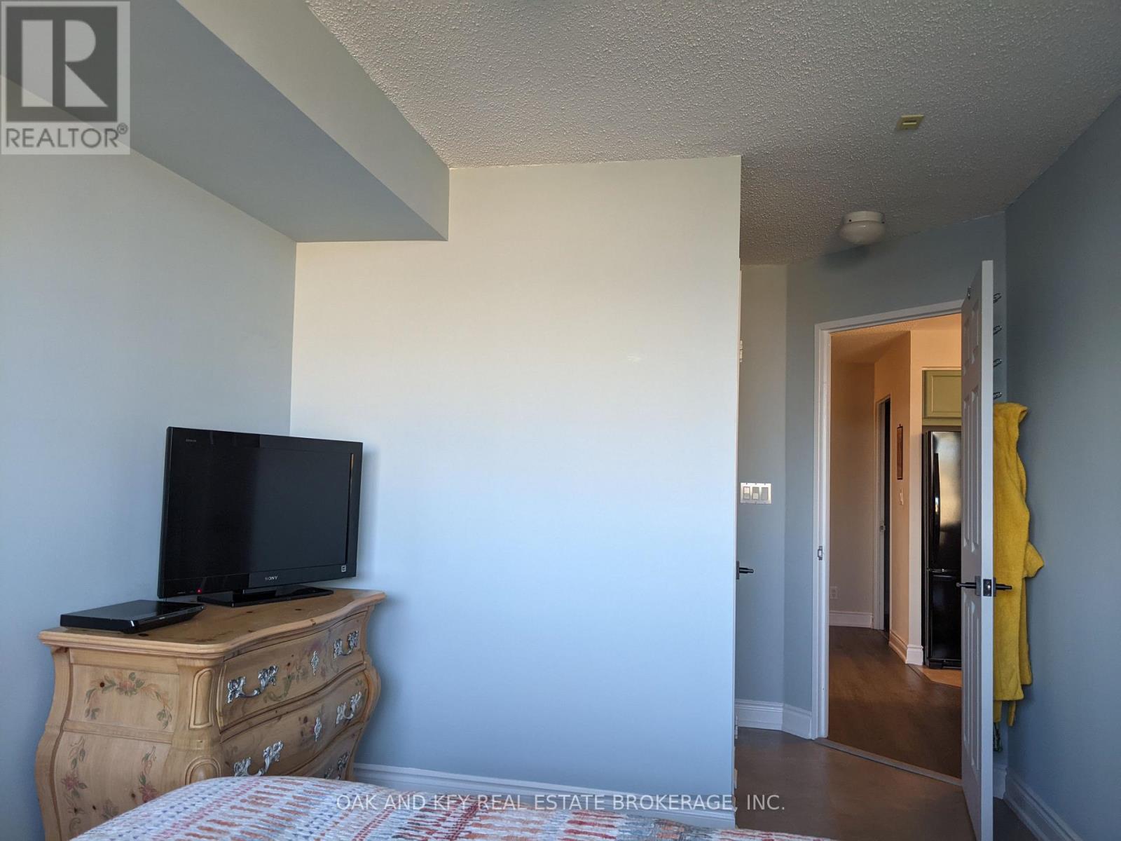 613 - 245 Davisville Avenue, Toronto, Ontario  M4S 3H4 - Photo 8 - C12570788