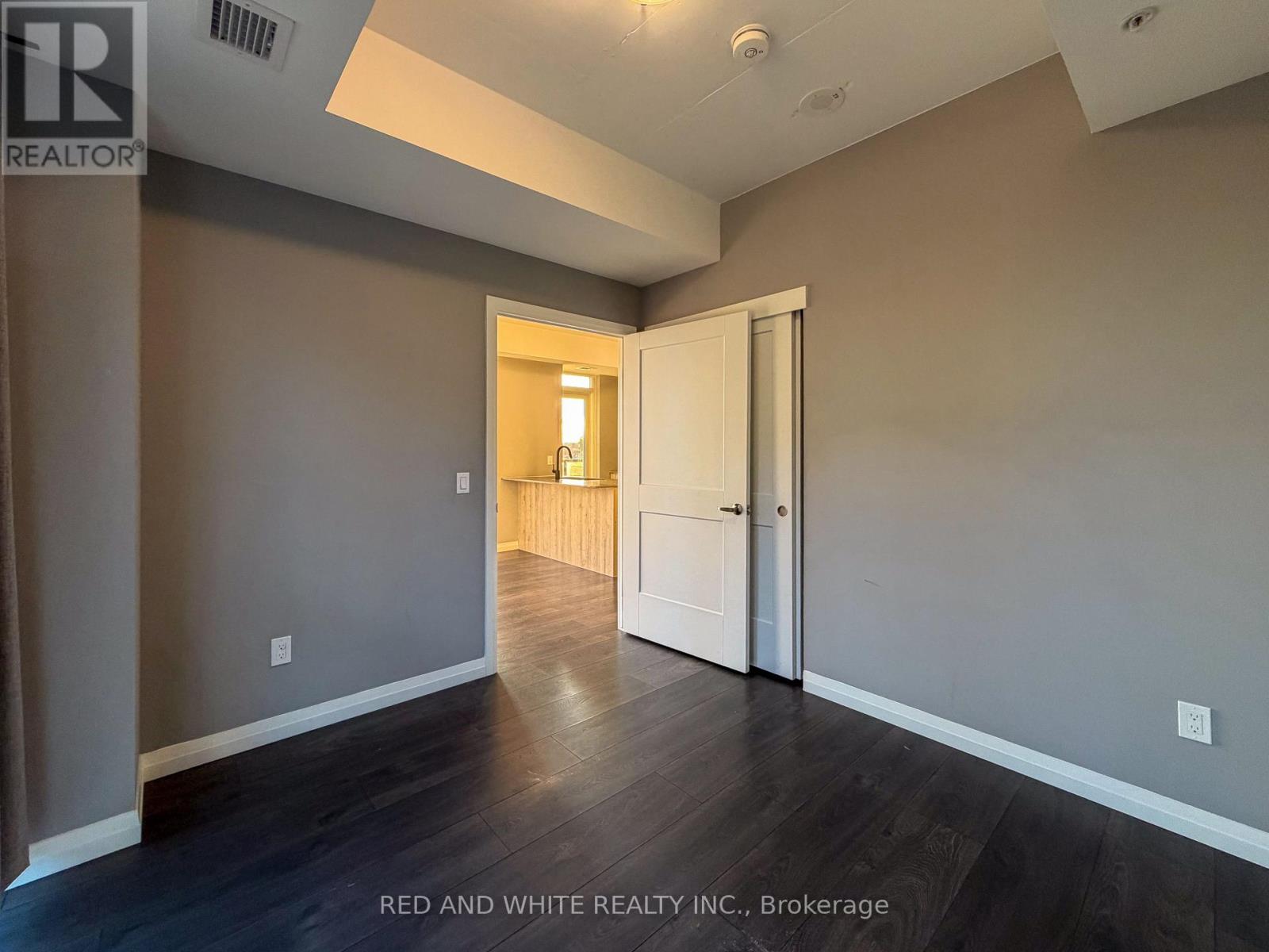 605 - 108 Garment Street, Kitchener, Ontario  N2G 0E2 - Photo 34 - X12570768