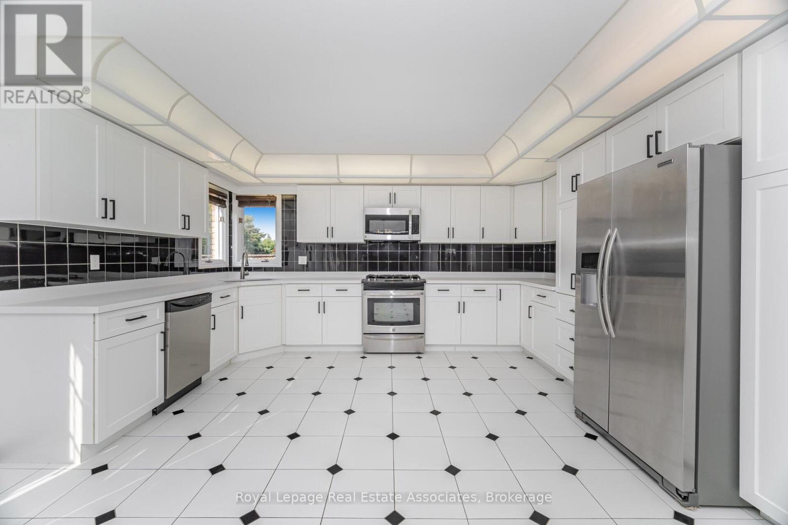 100 National Drive, Hamilton, Ontario  L8G 5B3 - Photo 14 - X12570778