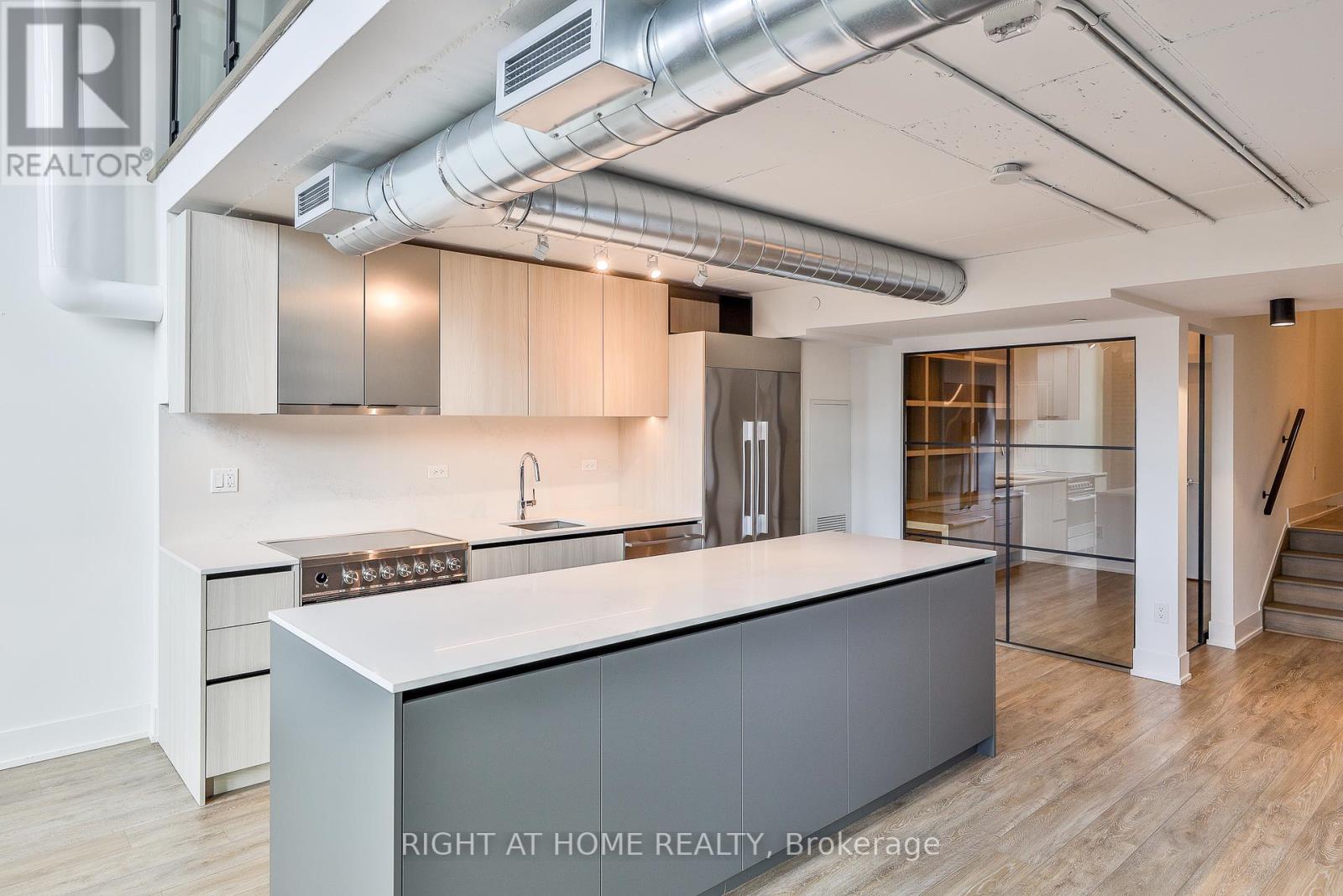 409 - 150 Logan Avenue, Toronto, Ontario  M4M 0E4 - Photo 5 - E12376306