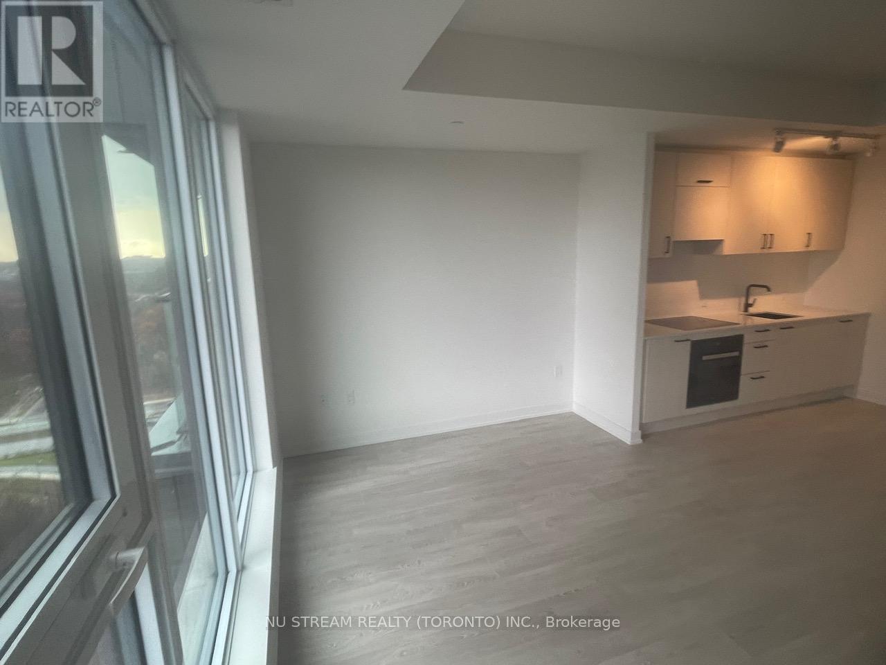 1111 - 1 Quarrington Lane, Toronto, Ontario  M3C 0S4 - Photo 6 - C12570798
