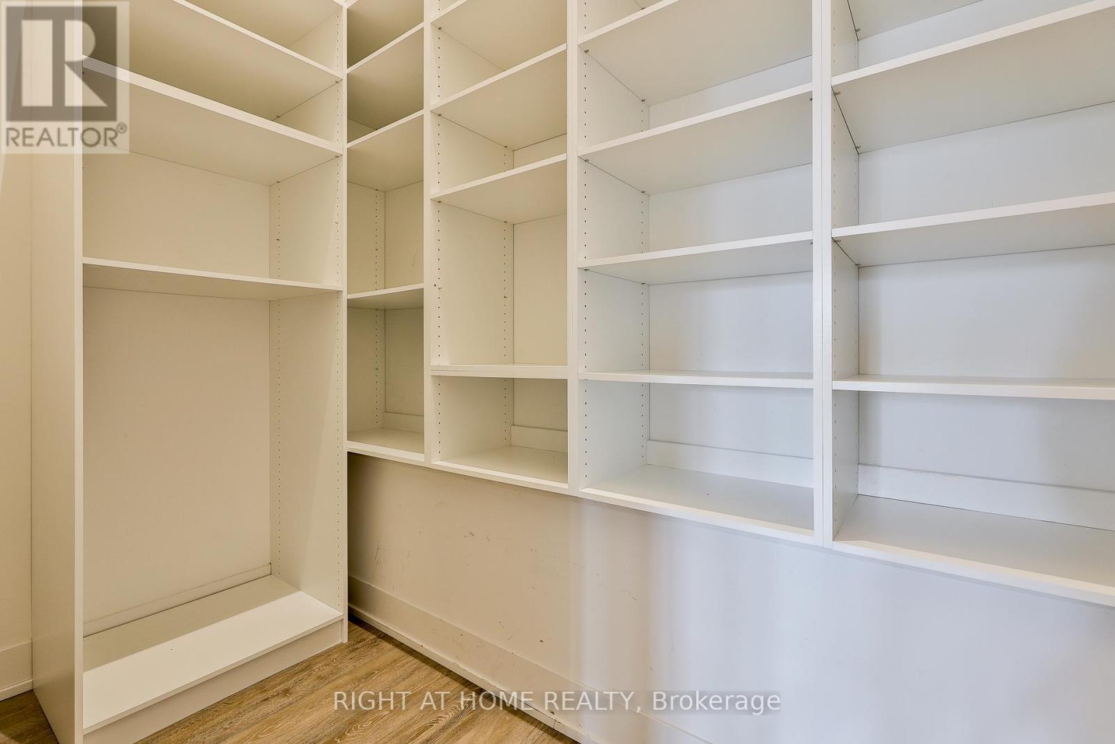 409 - 150 Logan Avenue, Toronto, Ontario  M4M 0E4 - Photo 14 - E12376306