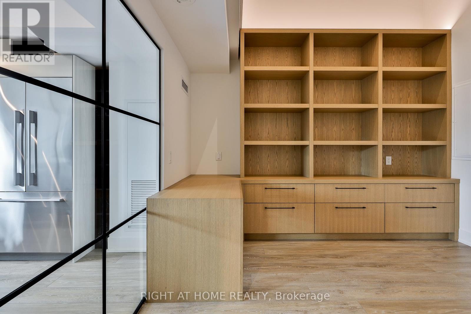 409 - 150 Logan Avenue, Toronto, Ontario  M4M 0E4 - Photo 11 - E12376306