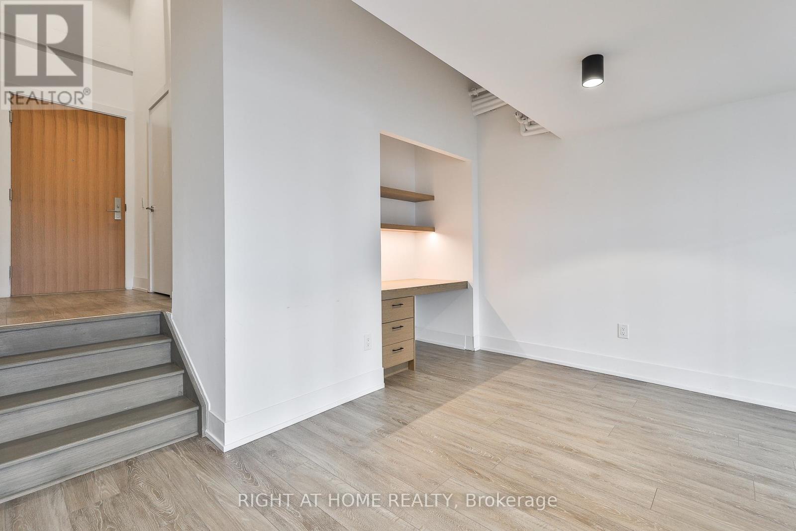 409 - 150 Logan Avenue, Toronto, Ontario  M4M 0E4 - Photo 15 - E12376306