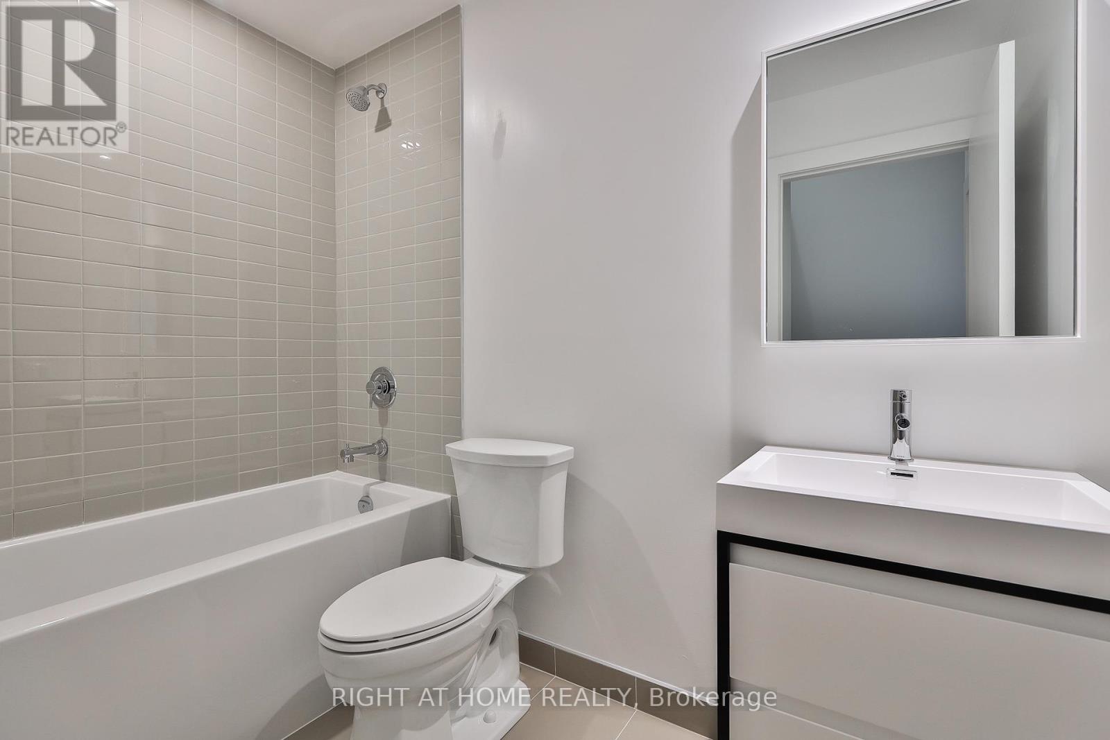 409 - 150 Logan Avenue, Toronto, Ontario  M4M 0E4 - Photo 28 - E12376306