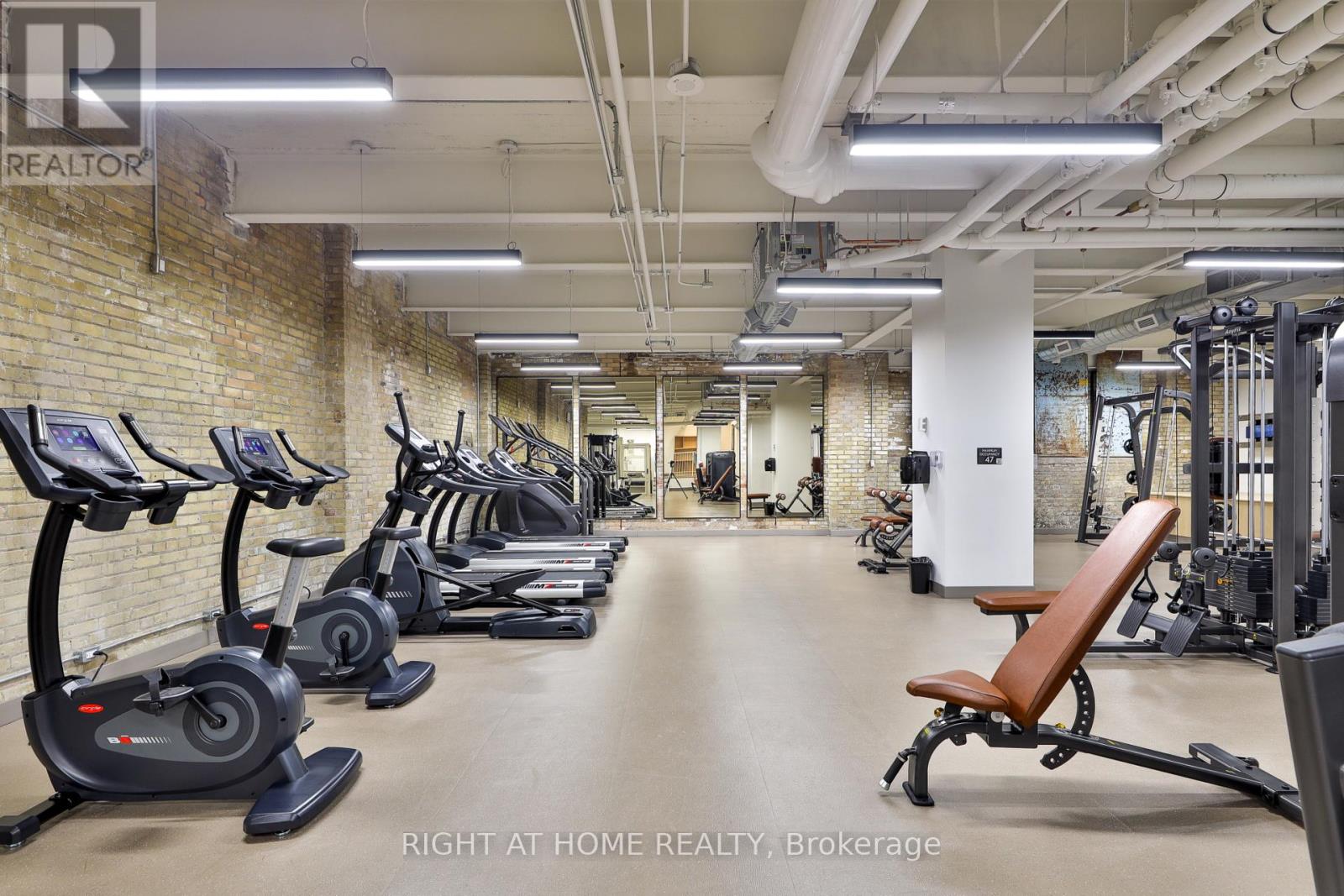 409 - 150 Logan Avenue, Toronto, Ontario  M4M 0E4 - Photo 31 - E12376306