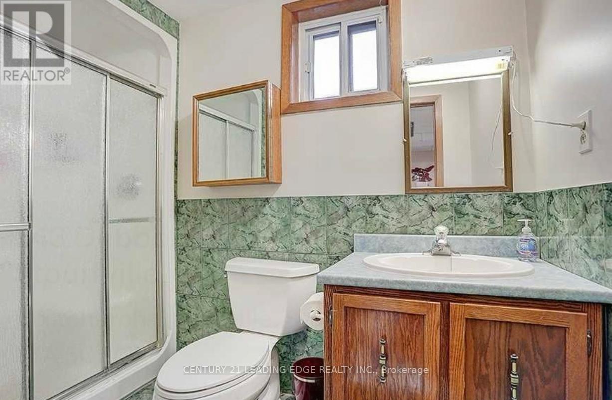 243 Debborah Place, Whitchurch-Stouffville, Ontario  L4A 5C5 - Photo 10 - N12570790