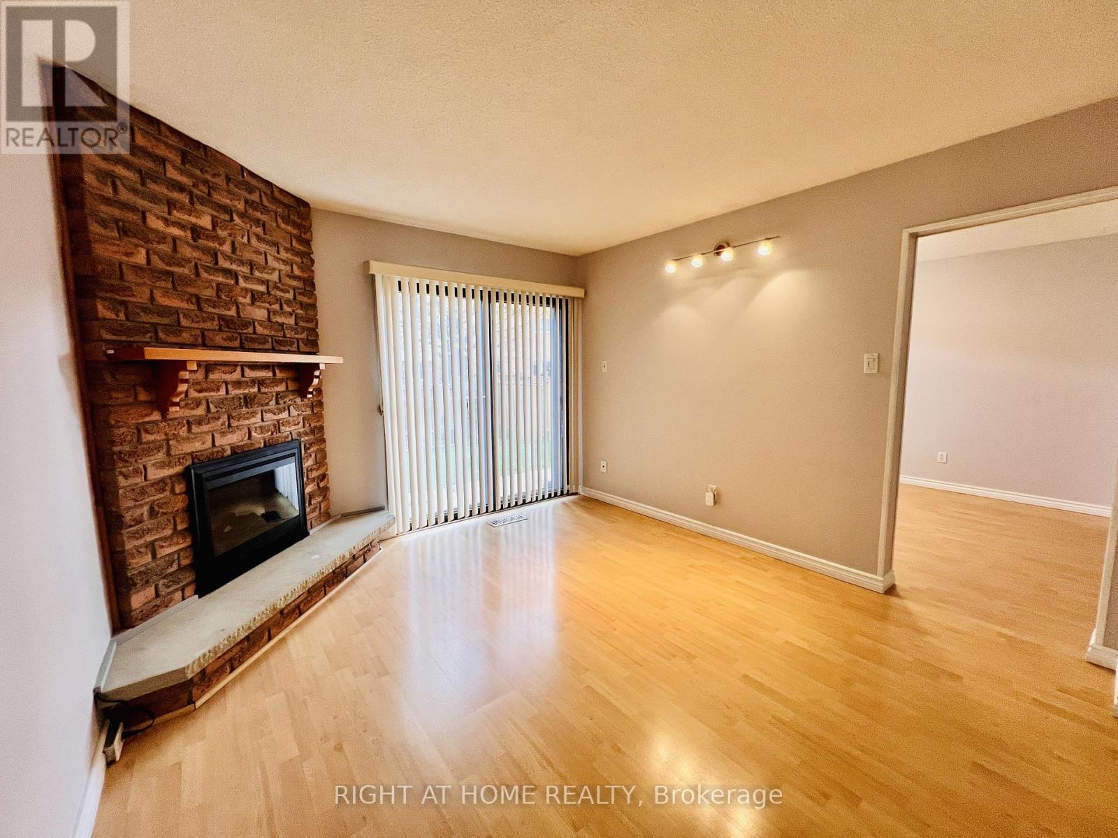 33 Fullerton Crescent, Markham, Ontario  L3R 3G4 - Photo 12 - N12570800