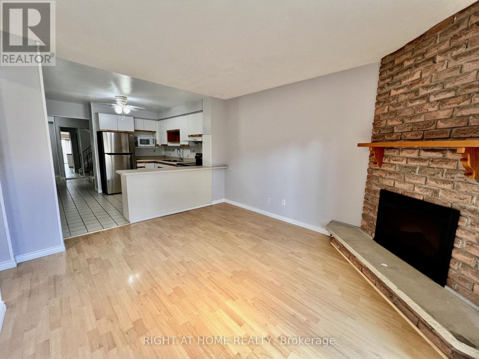 33 Fullerton Crescent, Markham, Ontario  L3R 3G4 - Photo 14 - N12570800