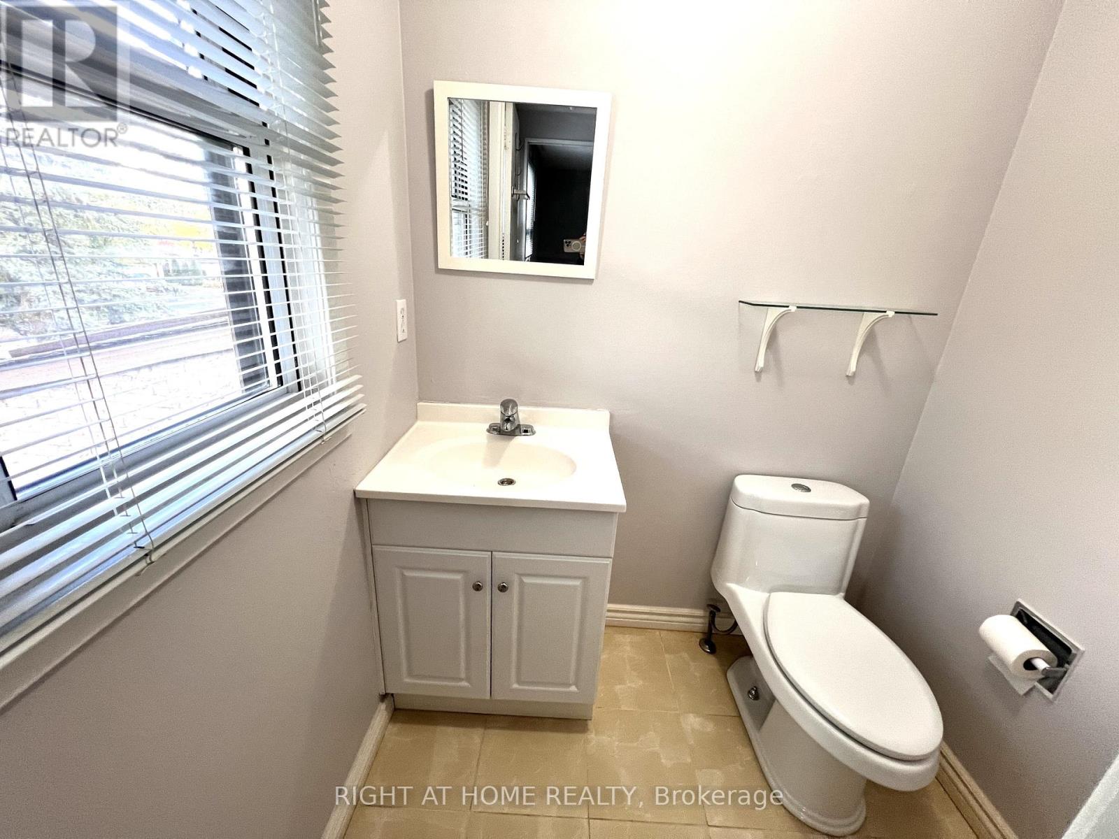 33 Fullerton Crescent, Markham, Ontario  L3R 3G4 - Photo 22 - N12570800