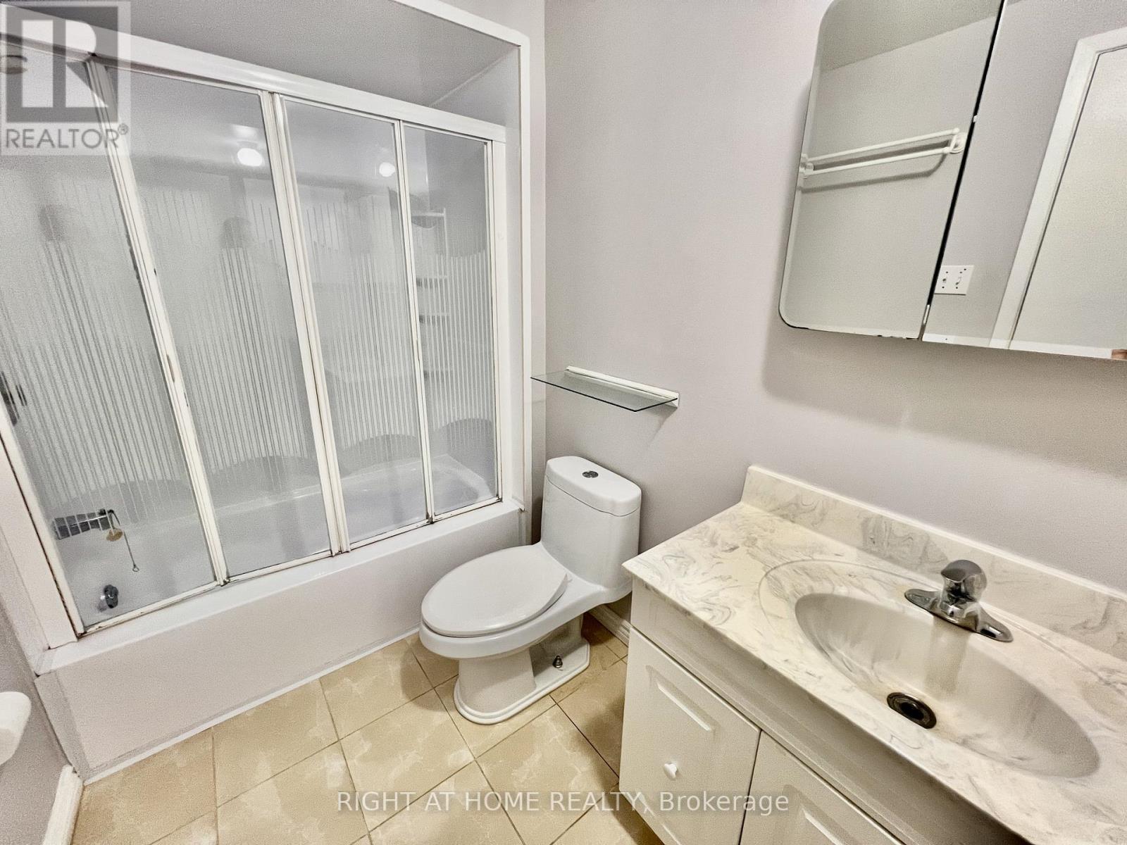 33 Fullerton Crescent, Markham, Ontario  L3R 3G4 - Photo 27 - N12570800