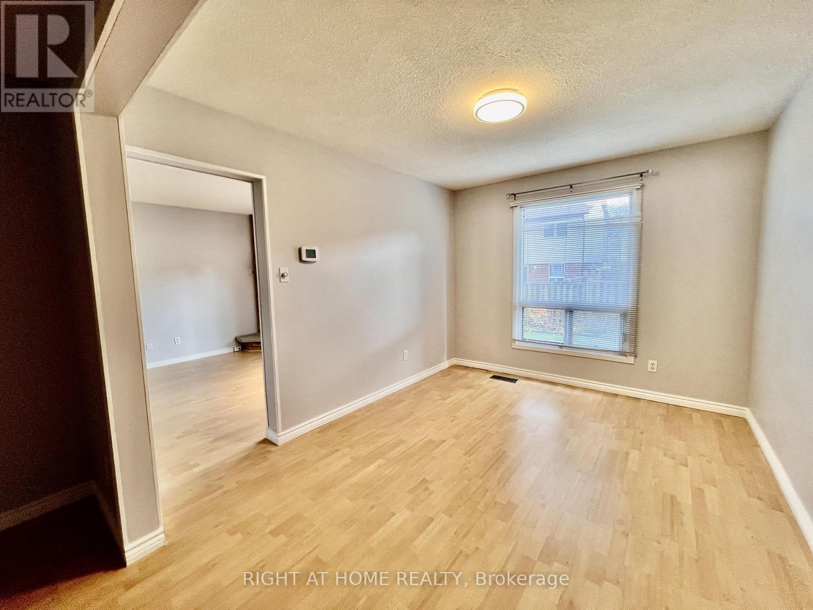 33 Fullerton Crescent, Markham, Ontario  L3R 3G4 - Photo 8 - N12570800