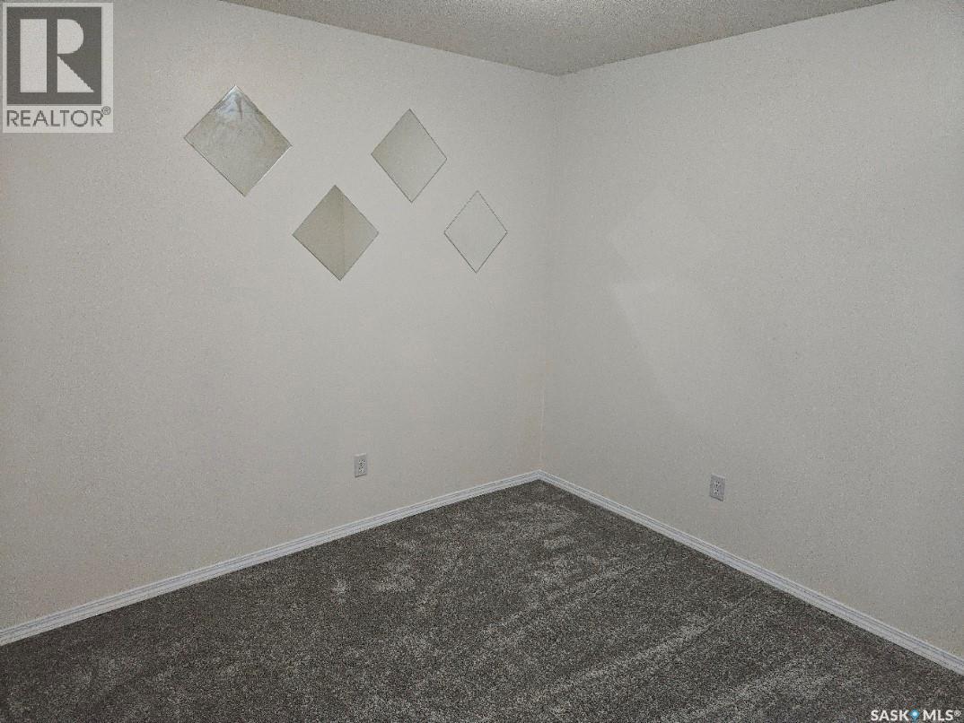 101 103 Rutherford Crescent, Saskatoon, Saskatchewan  S7N 4X9 - Photo 36 - SK024574