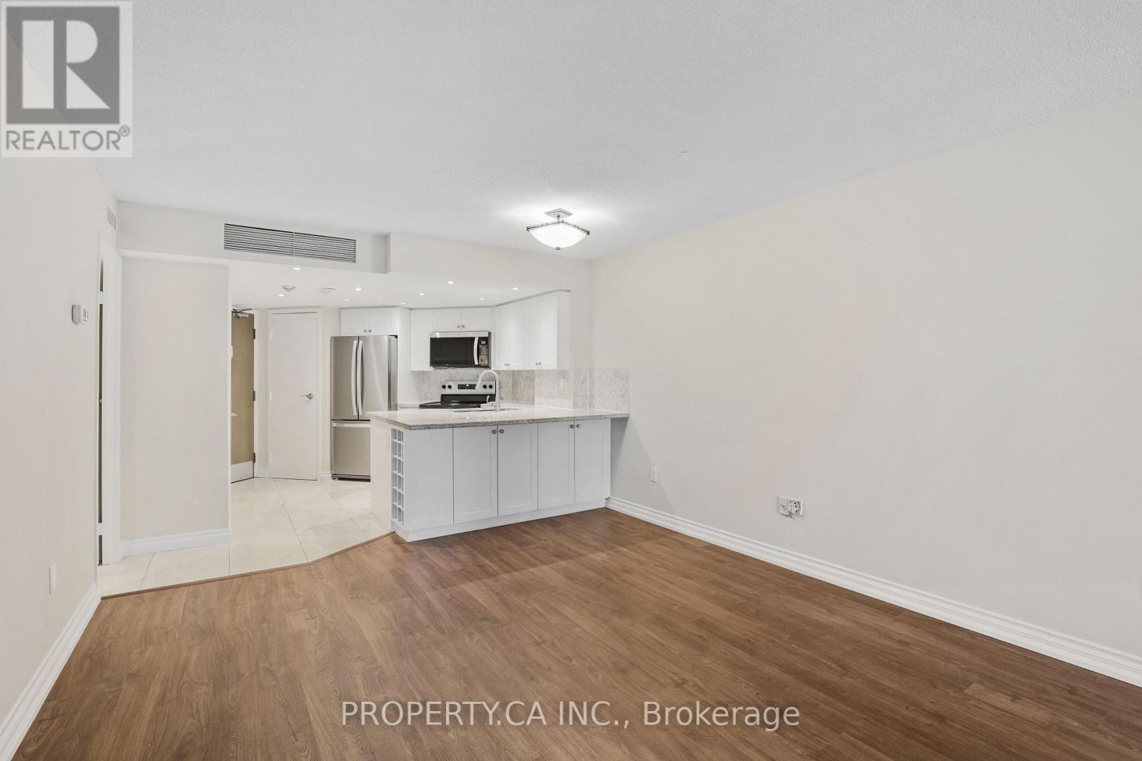 1410 - 1001 Bay Street, Toronto, Ontario  M5S 3A6 - Photo 9 - C12552054