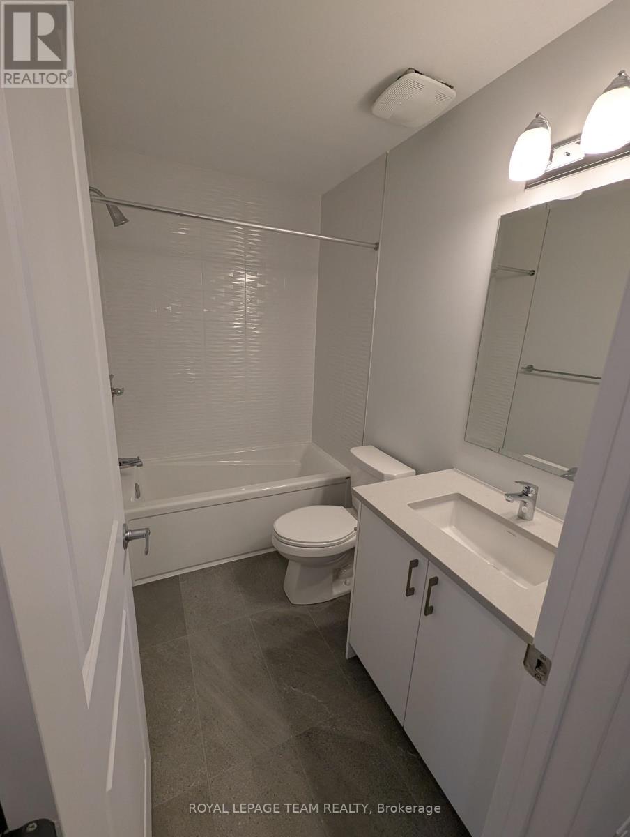 723 Fairline Row, Ottawa, Ontario  K2V 0M4 - Photo 26 - X12554400