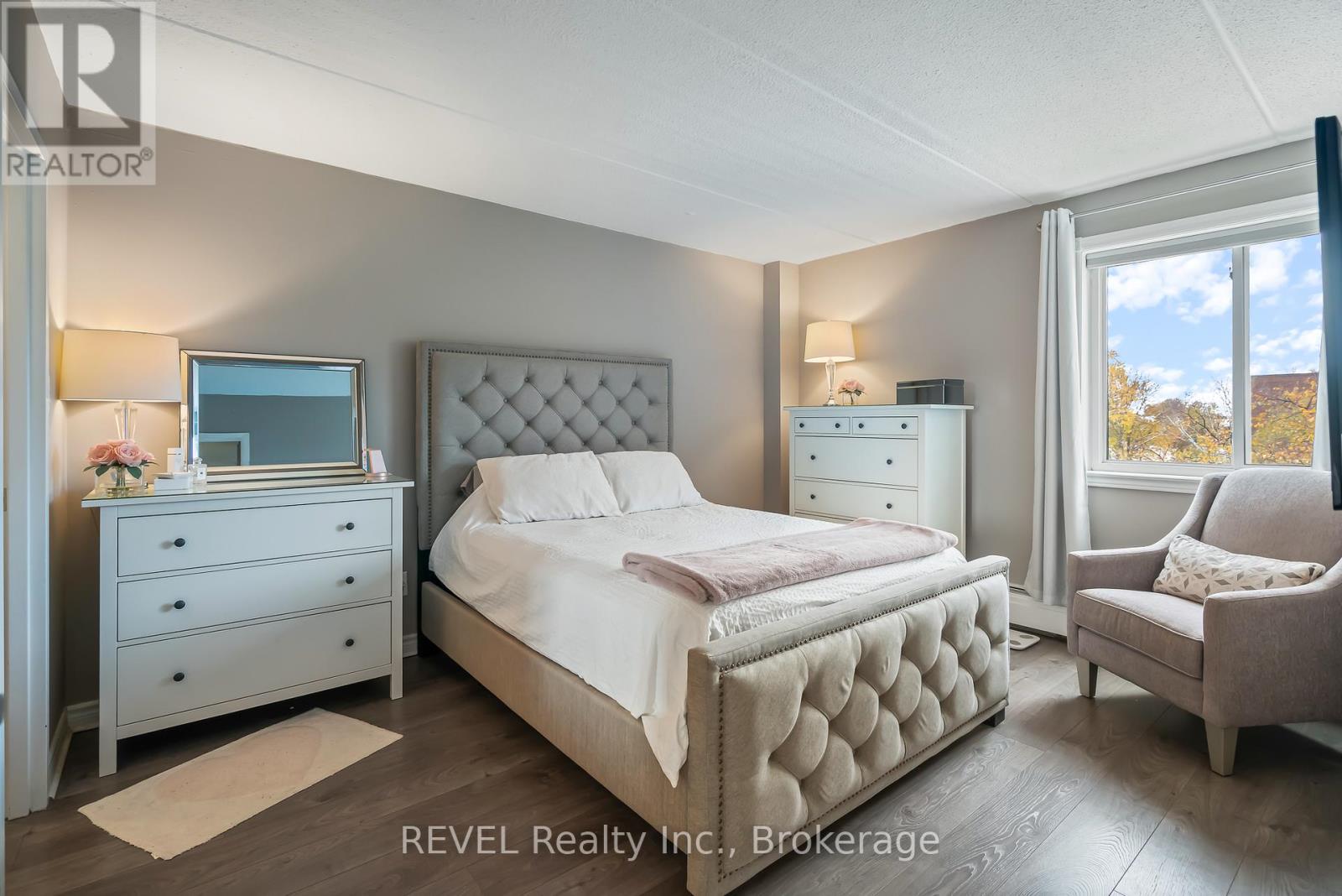 421 - 198 Scott Street, St. Catharines, Ontario  L2N 5T3 - Photo 19 - X12553826