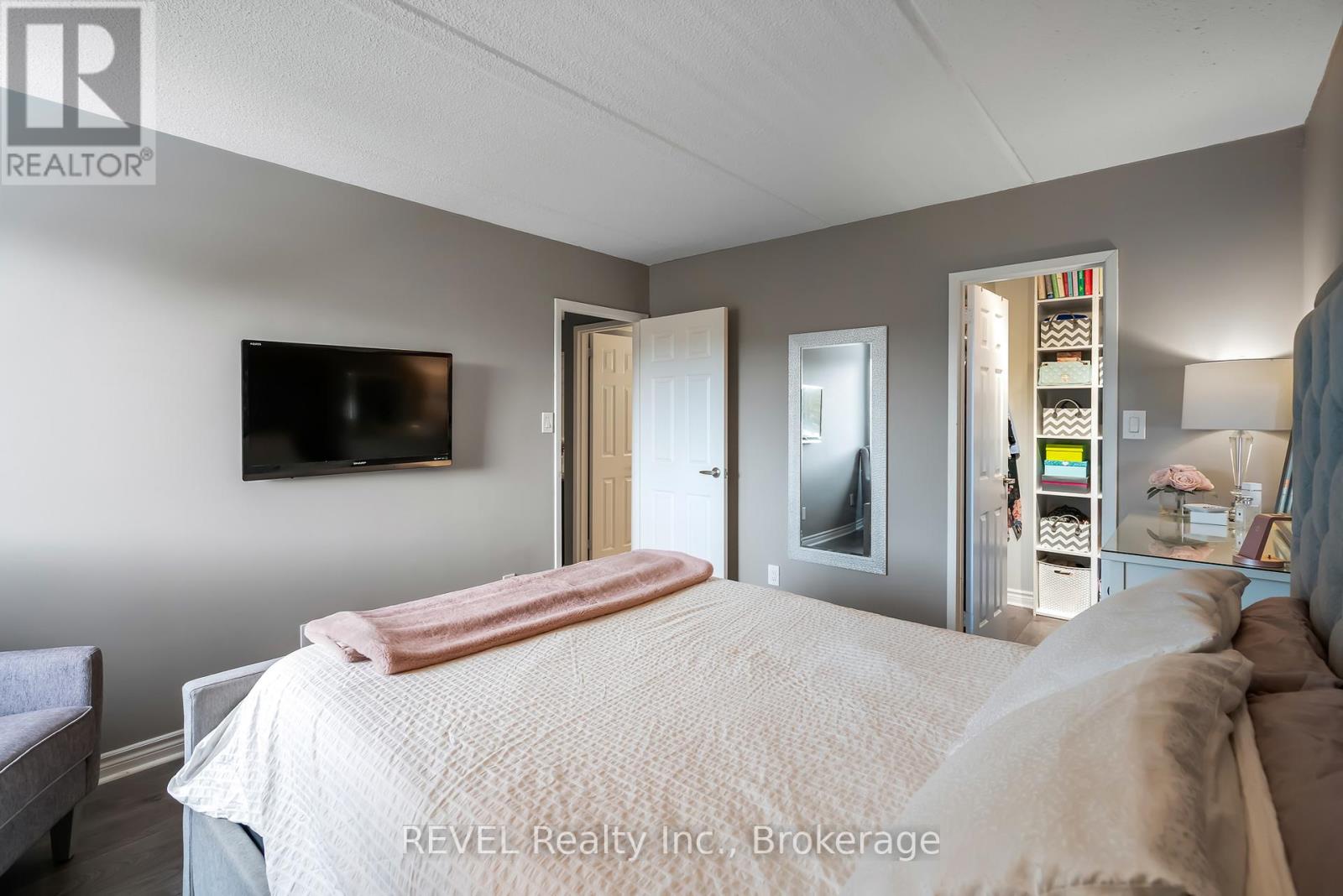 421 - 198 Scott Street, St. Catharines, Ontario  L2N 5T3 - Photo 20 - X12553826