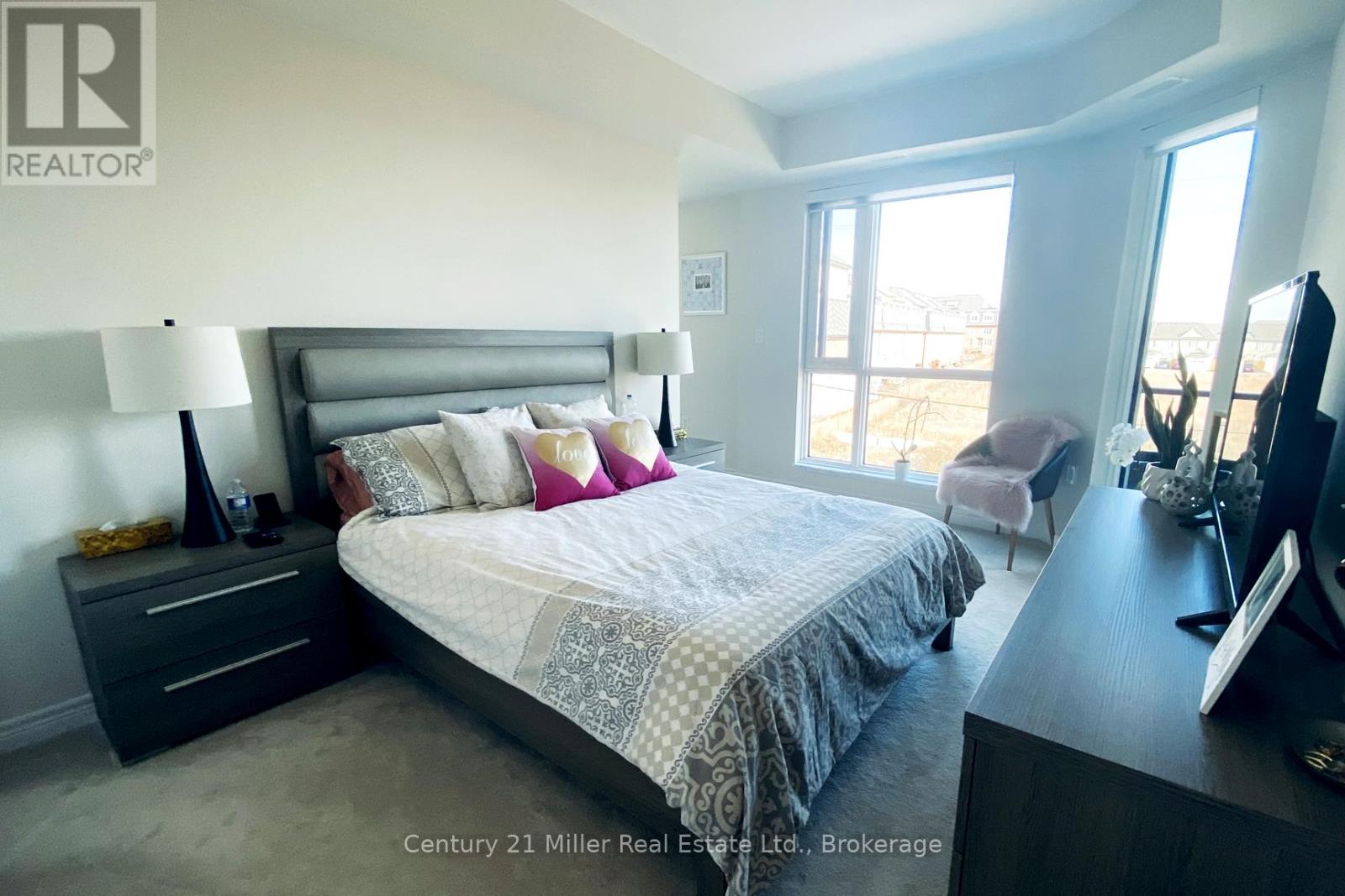 302 - 2370 Khalsa Gate, Oakville, Ontario  L6M 1P5 - Photo 15 - W12570854