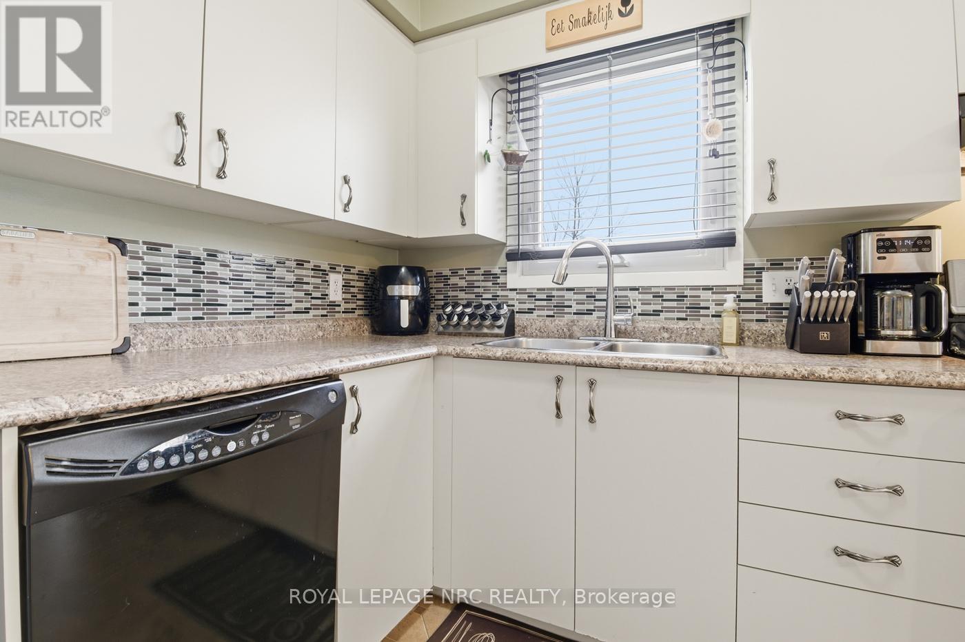 6 Apollo Drive, Port Colborne, Ontario  L3K 6B3 - Photo 14 - X12570820