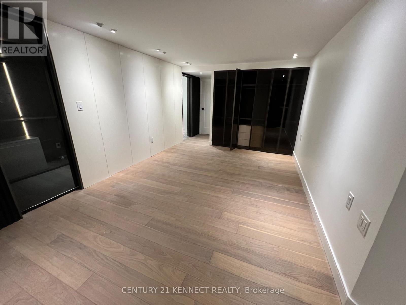 2407 - 3303 Don Mills Road, Toronto, Ontario  M2J 4T6 - Photo 19 - C12570312