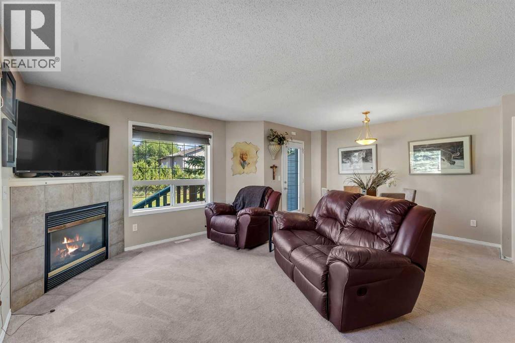 23, 156 Canoe Drive Sw, Airdrie, Alberta  T4B 3C3 - Photo 5 - A2251315