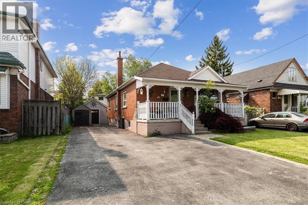 276 East 37th Street, Hamilton, Ontario  L8V 4B3 - Photo 3 - 40737741