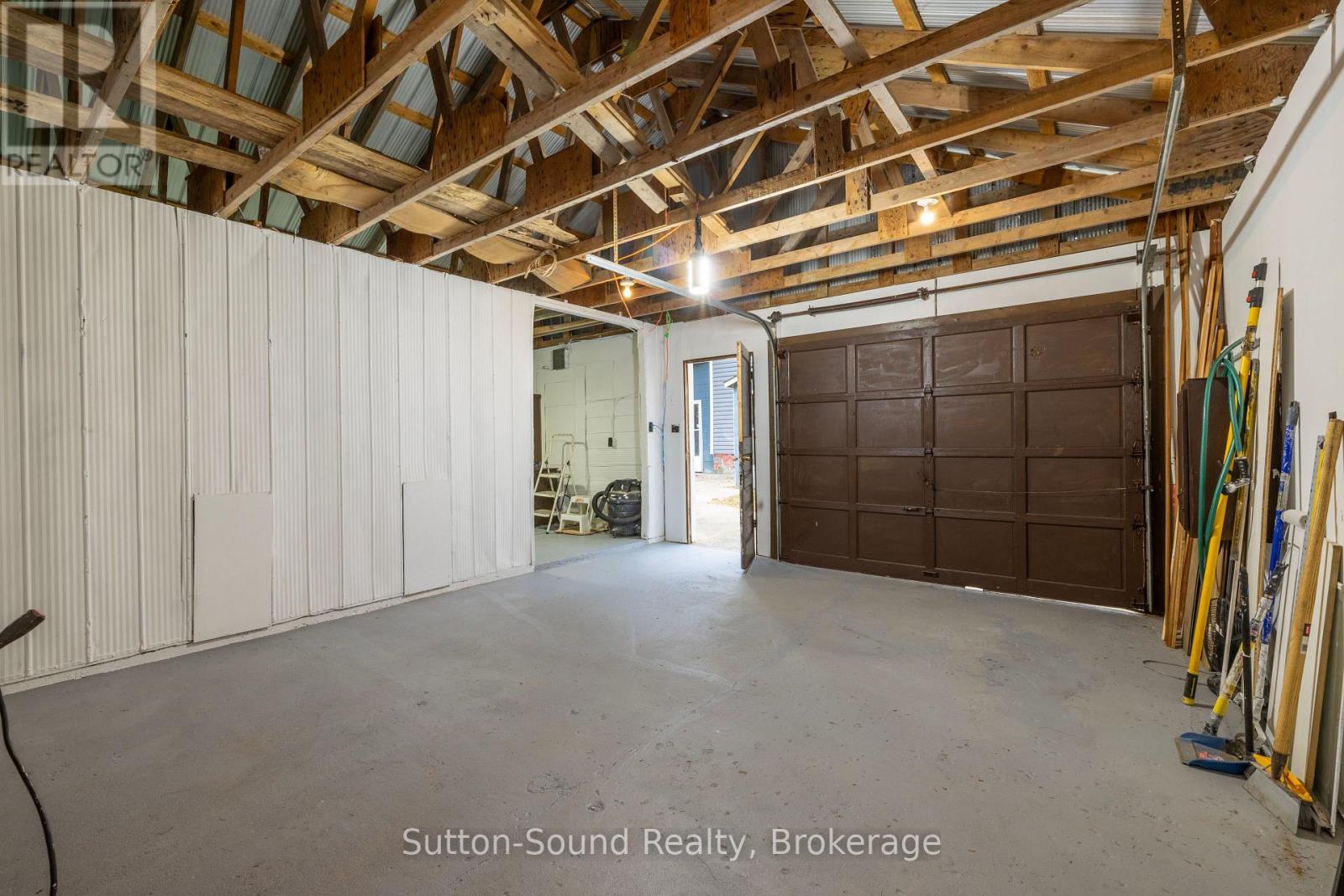 318777 Grey Road 1 Road, Georgian Bluffs, Ontario  N4K 5N4 - Photo 27 - X12570822