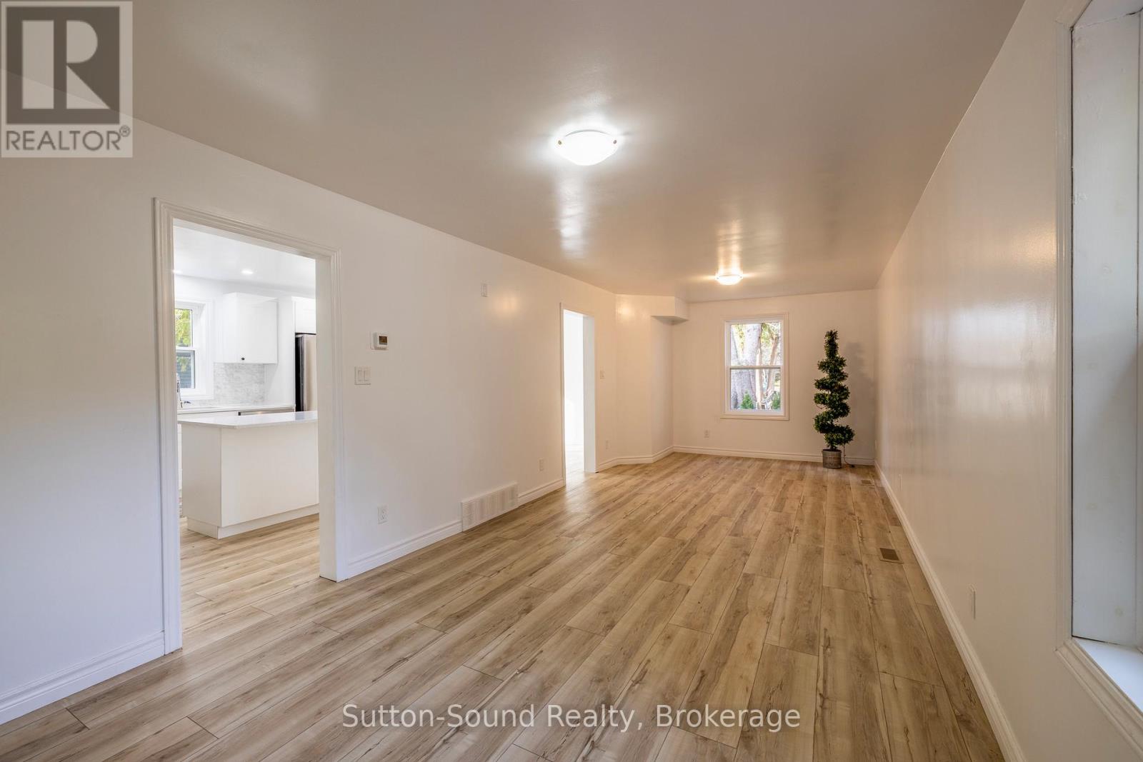 318777 Grey Road 1 Road, Georgian Bluffs, Ontario  N4K 5N4 - Photo 8 - X12570822