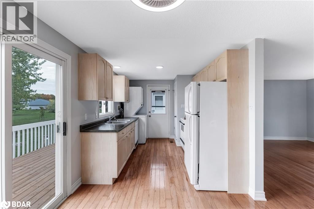 3 Comforts Cove, Innisfil, Ontario  L9S 1S3 - Photo 5 - 40790090